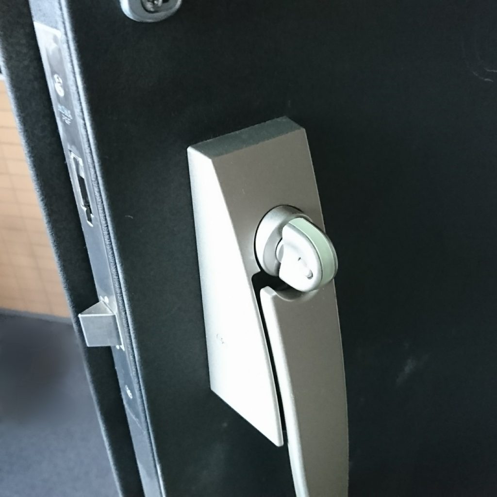 富里市で防犯サムターンの鍵開けに対応する鍵屋